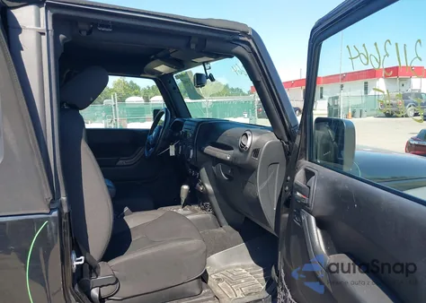 2015 Jeep Wrangler Sport из США, поврежденный, VIN 1C4AJWAG2FL702666